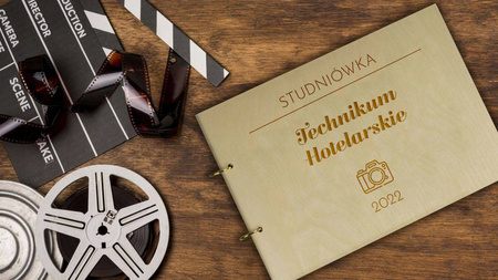 Naturalny album poziomy z personalizowaną okładką - Studniówka