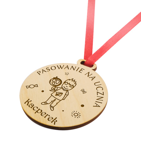 Medal Pasowanie na pierwszoklasistę - Drewniany, personalizacja, wiele wzorów