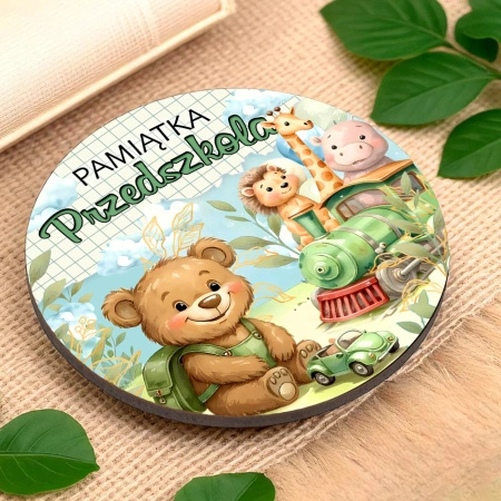 Drewniany magnes na pasowanie – wyjątkowa pamiątka