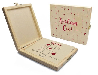 Prezent na Walentynki - Pudełko z kartką