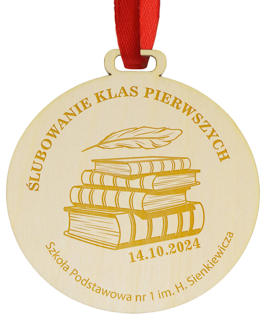 Drewniany medal na pasowanie