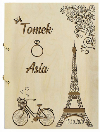 Naturalny album pionowy z personalizowaną okładką - Prezent na Zaręczyny 